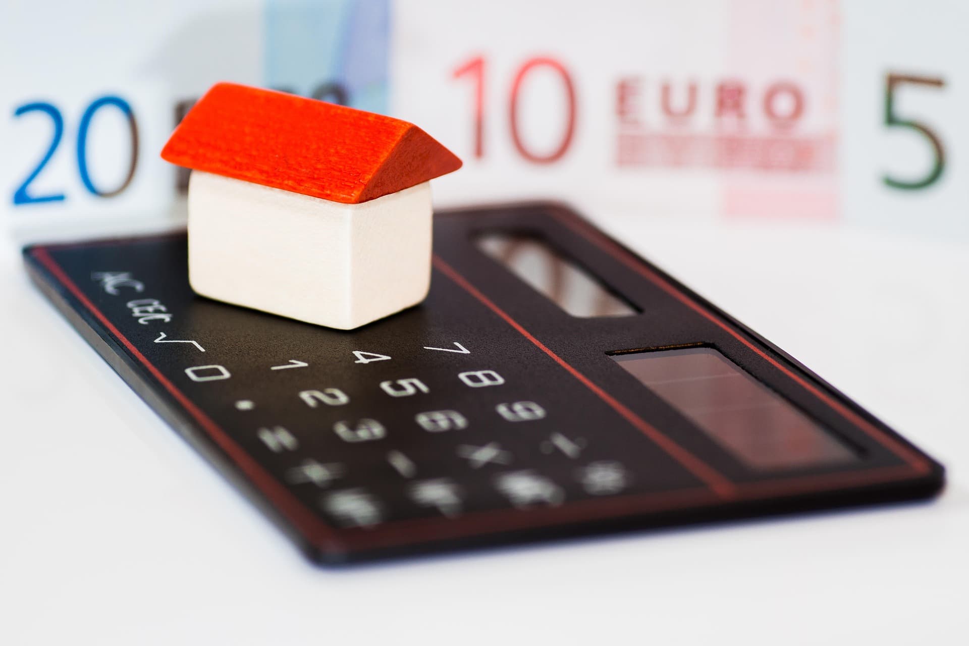 Mortgage Calculator — Calculate Your Monthly Mortgage Payment Instantly
